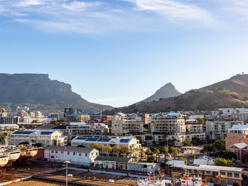 Cape Town with view of Table Mountain.