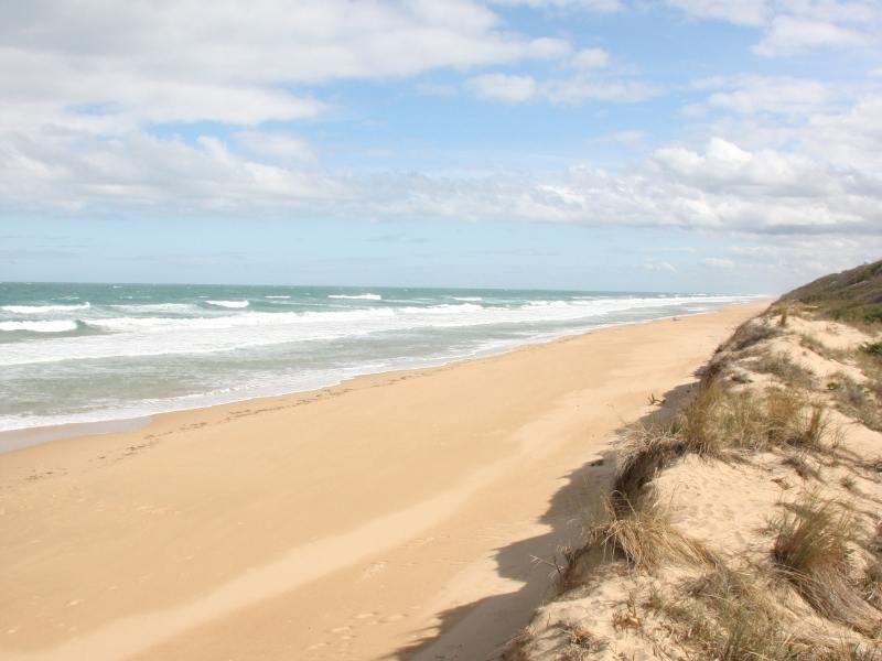 Ninety Mile Beach