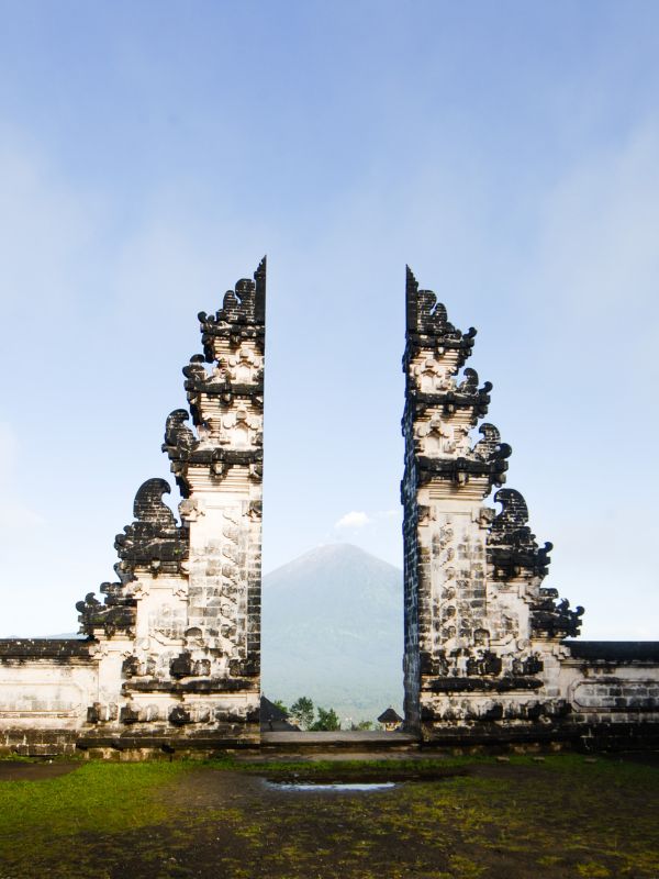 Lempuyang Gates of Heaven.