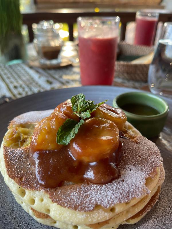 Bali Ubud Village Resort and Spa dining breakfast