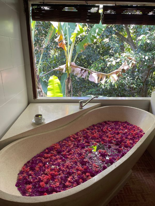 Flower bath