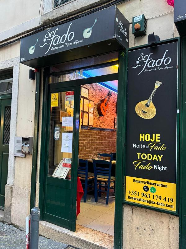 Sr Fado in Alfama Lisbon