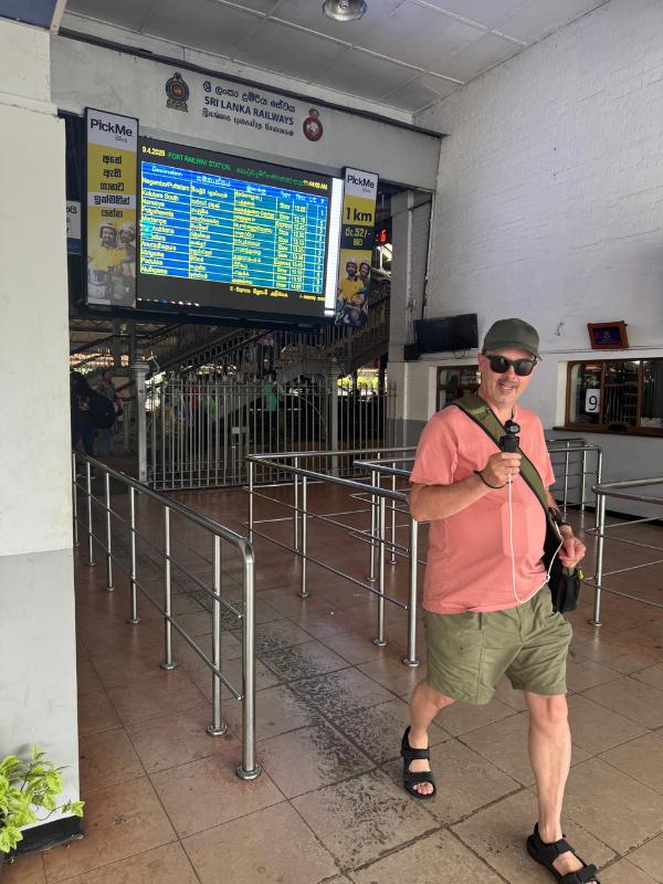 Colombo Fort train station