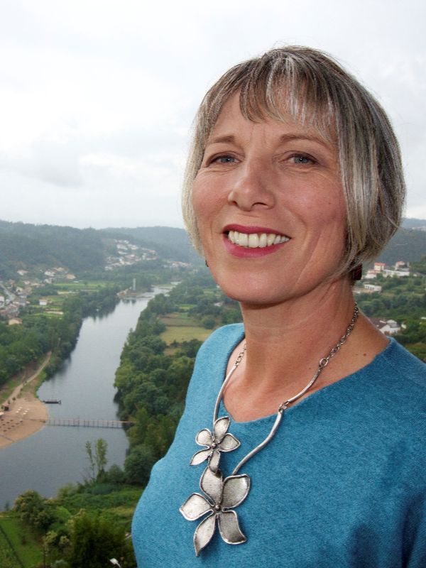 EPISODE 79 Julie in Penacova central Portugal